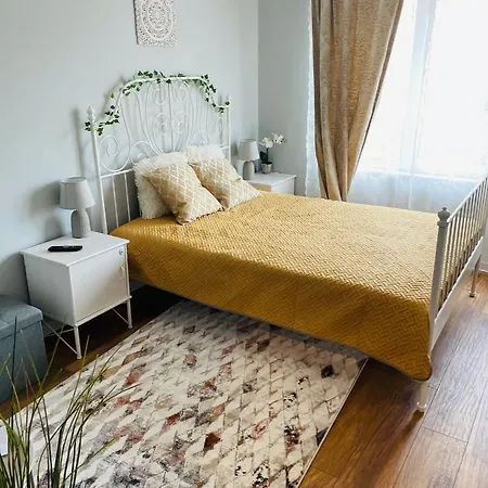 Bel Apart 1 Downtown Apartment
