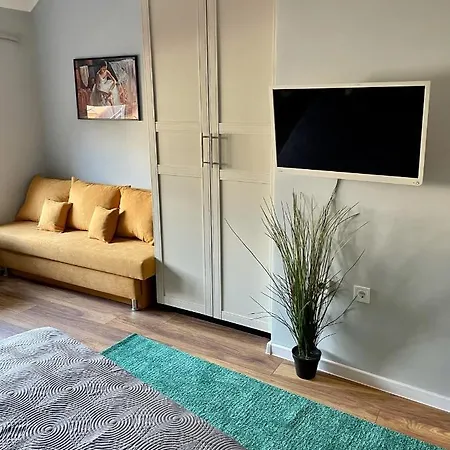 Bel Apart 1 Downtown Apartment *